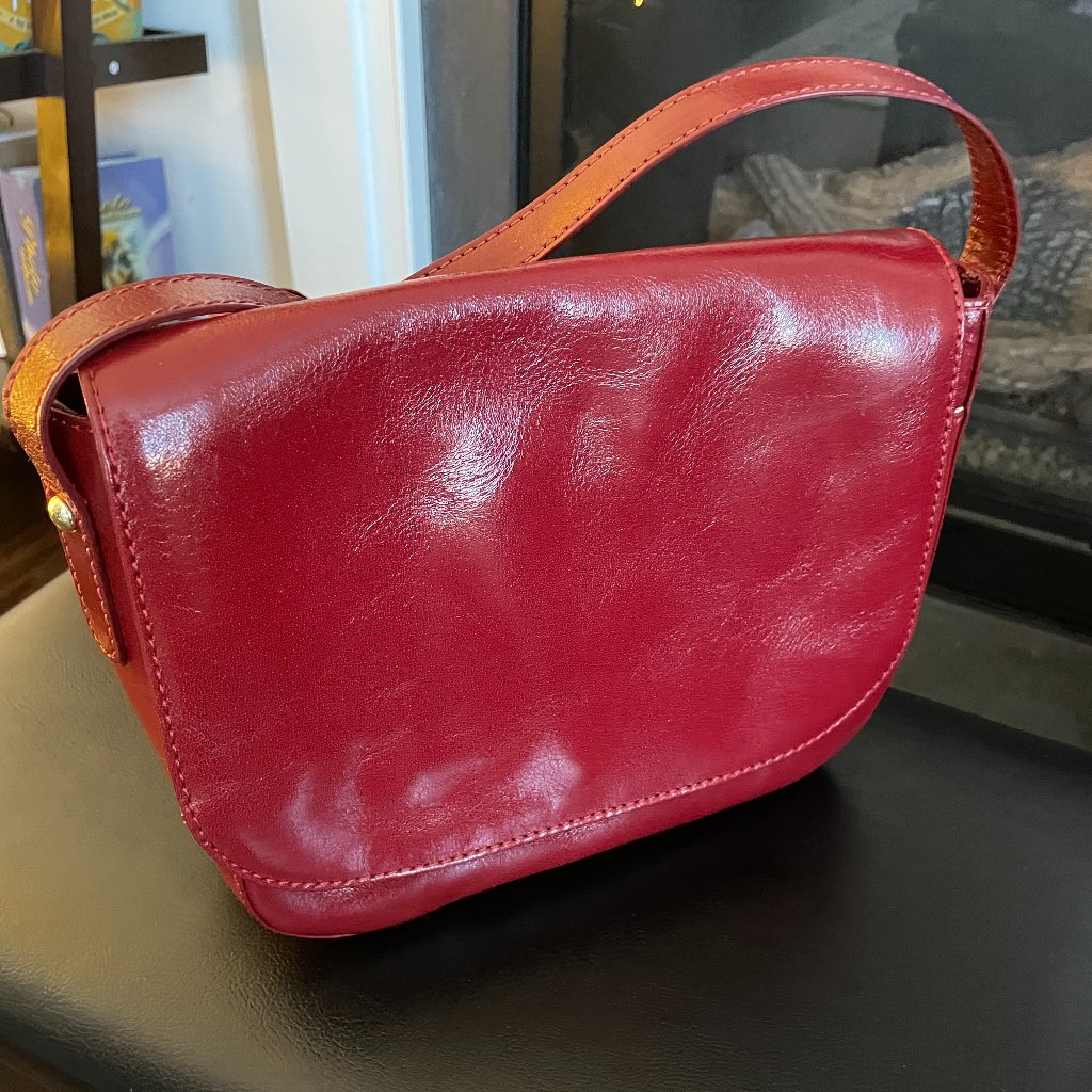 Viceroy Red Crossbody Bag Stunning & Functional